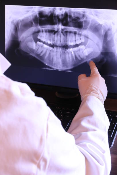 Best Emergency Dental Services for Seniors in Hicksville, NY